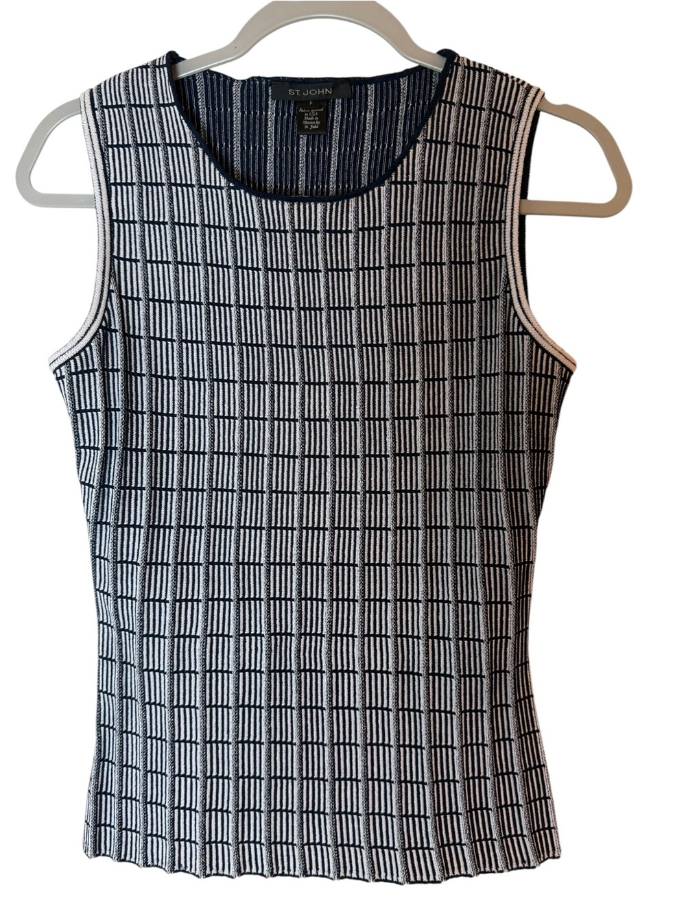 St. John Monochrome Ottoman knit shell top Navy & White Size small